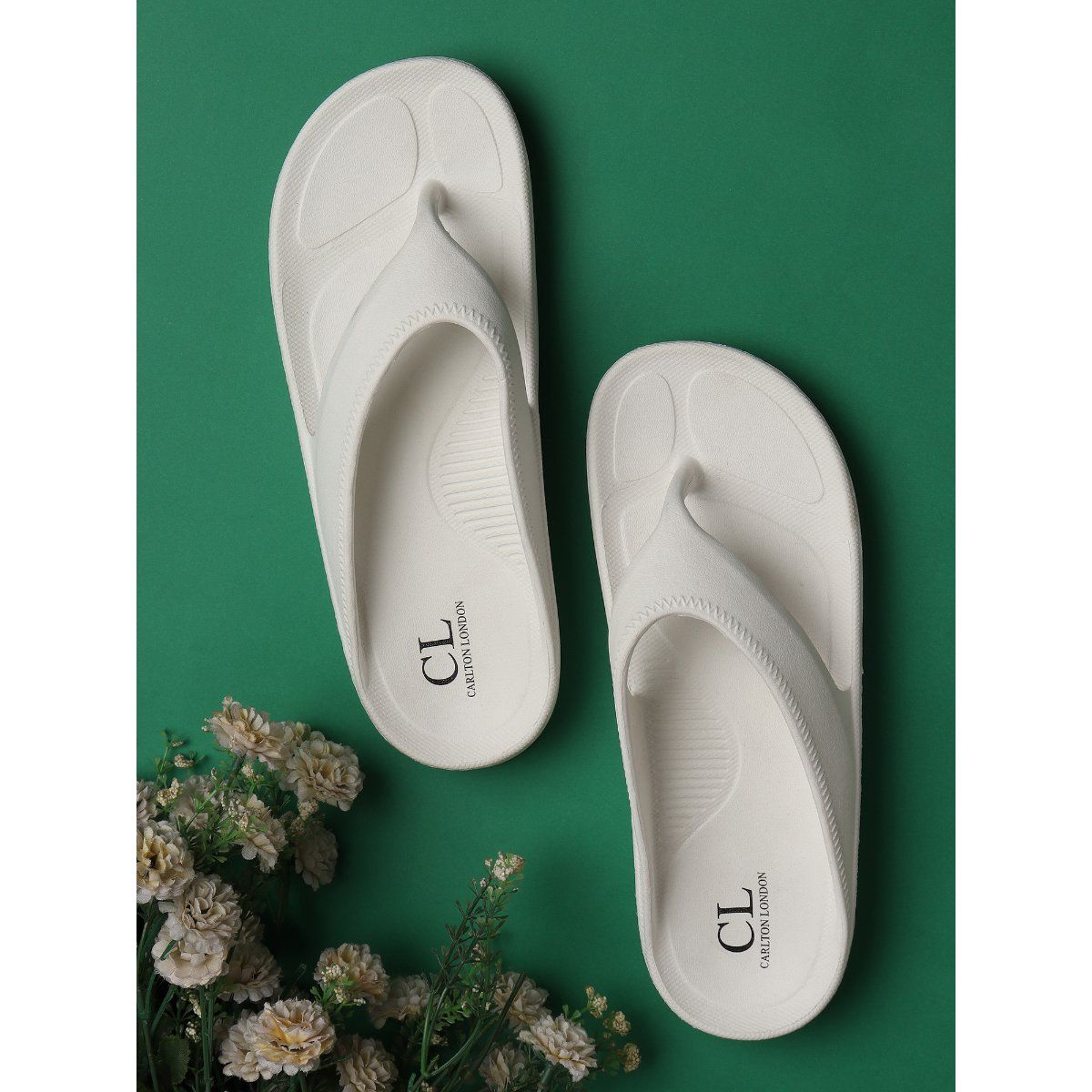 Off store white flops