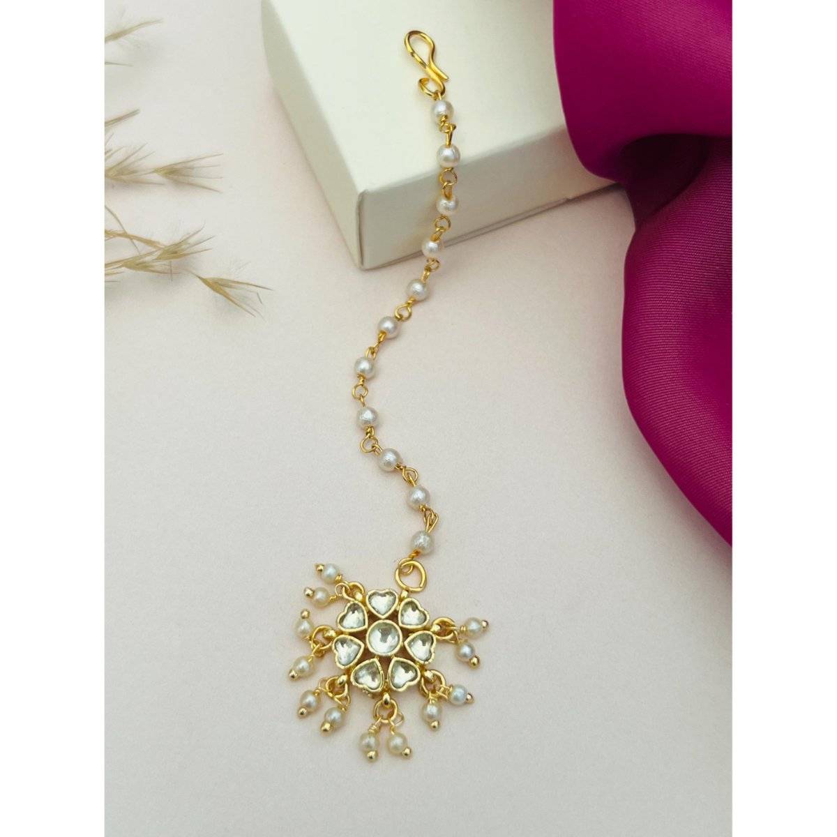 Abdesigns Gold-Plated Pachi Kundan Studded Maang Tikka - White