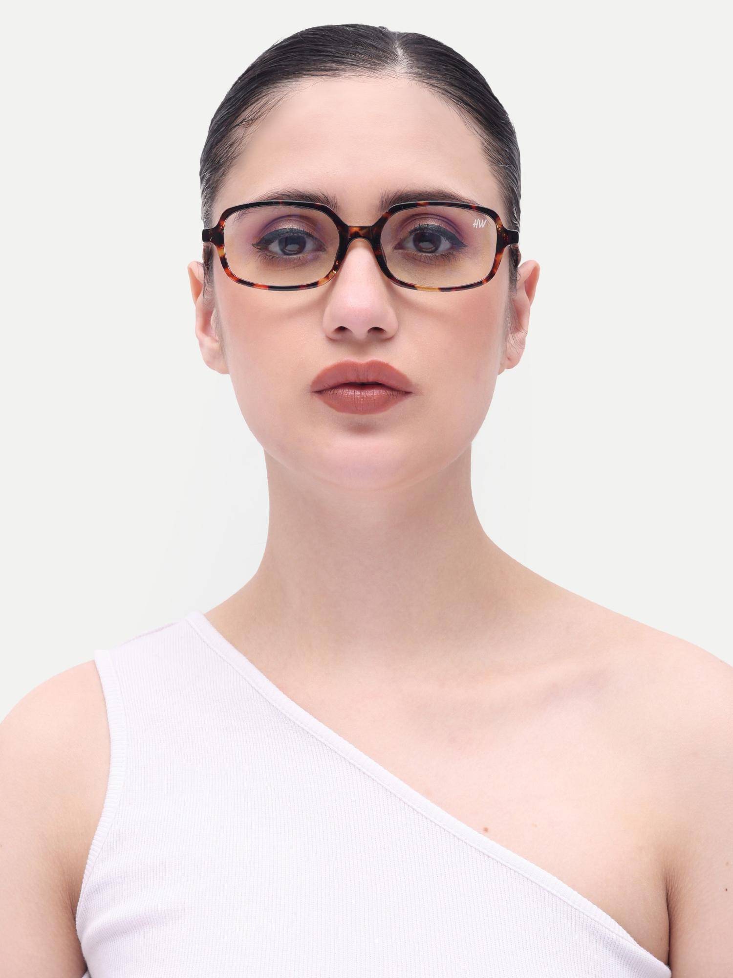 HAMILTANO WINSTON Women Clear Rectangle Sunglasses (SKU348) (55)