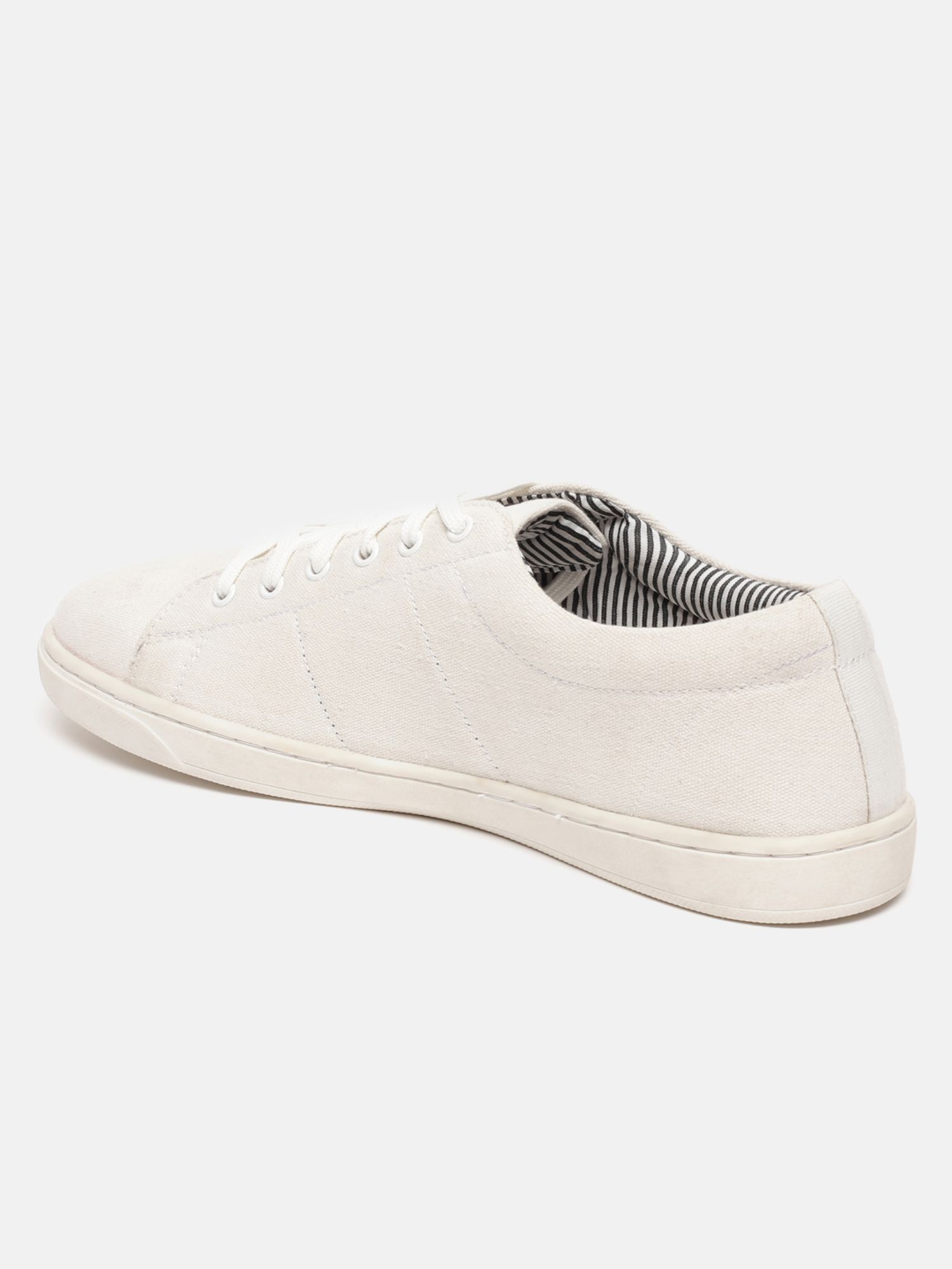Buy Fila Eziota Mens White Canvas Shoes Online