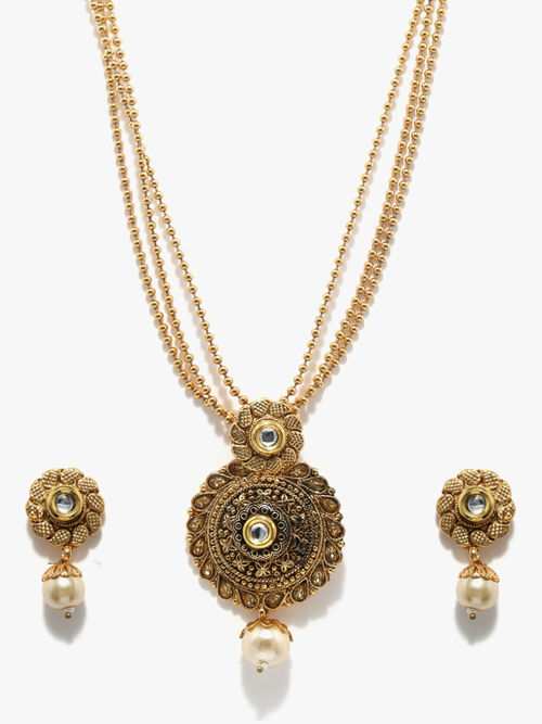 Sia Ethnic Wear Pendant Set Buy Sia Ethnic Wear Pendant Set Online At Best Price In India Nykaa Get cod & free shipping throughout india. nykaa