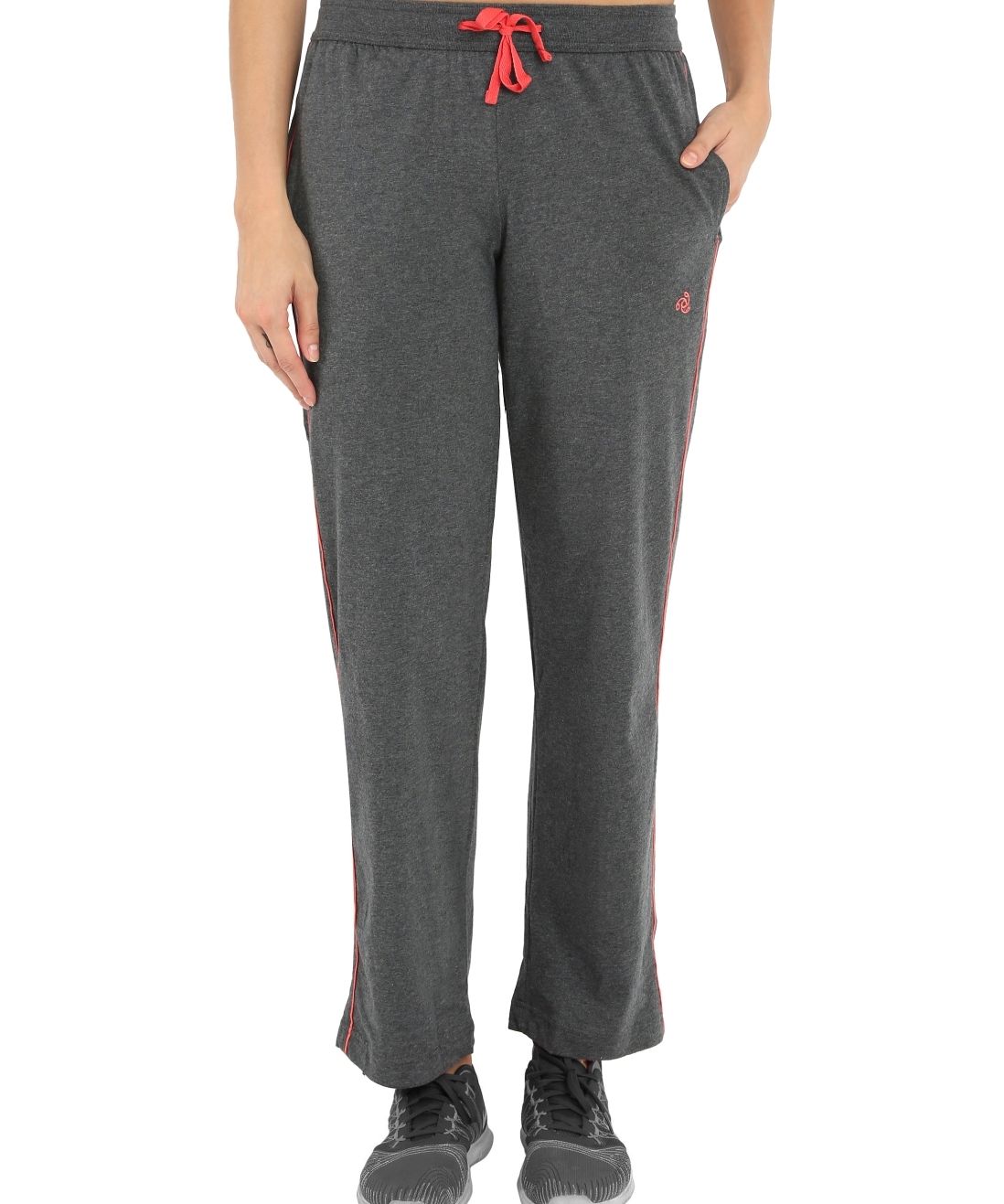 Buy Jockey Girls Relaxed Track pants - Black at Rs.799 online | Activewear  online