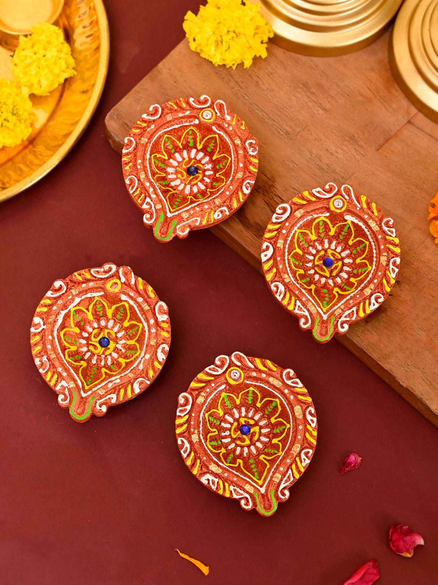 AAPNO RAJASTHAN Set Of 4 Red Lotus Terracotta Diyas (Pack of 4)