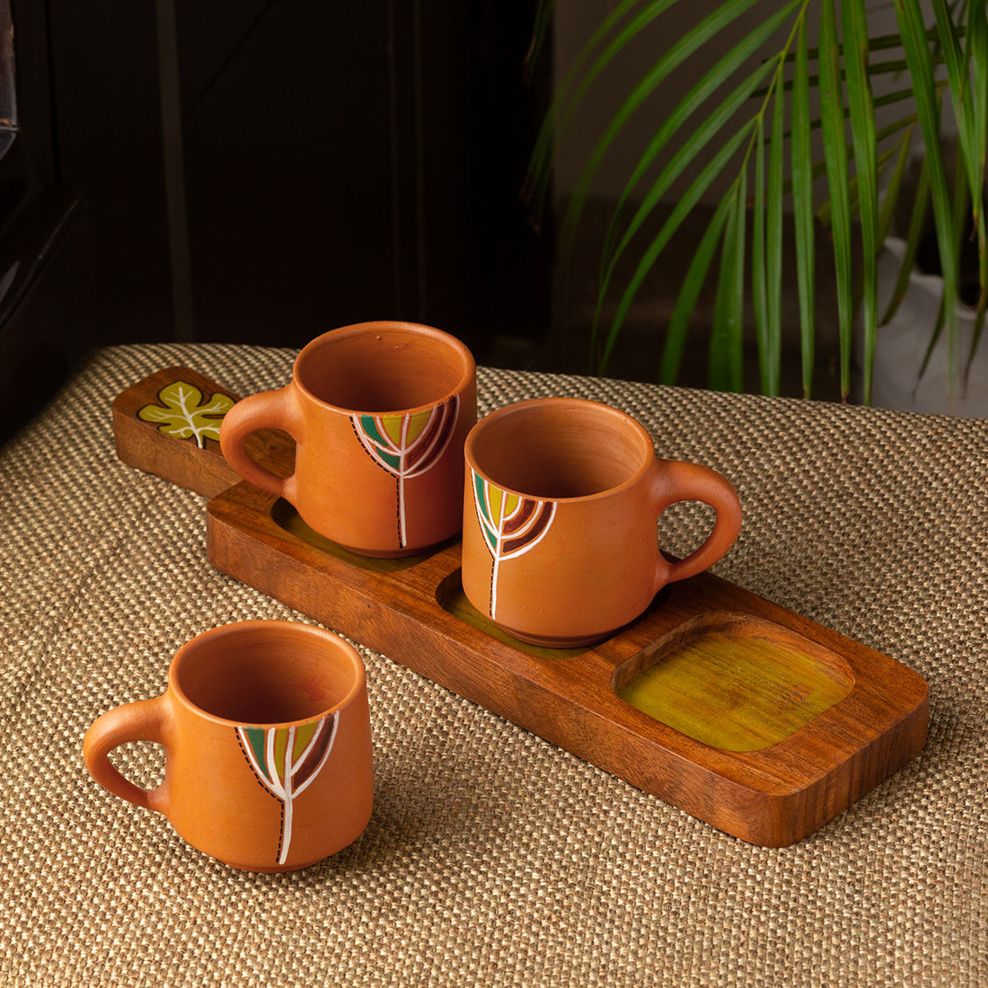 ExclusiveLane Shades of a Leaf' Terracotta Coffee & Tea Cups With Tray (Set of 3, 160 ml)
