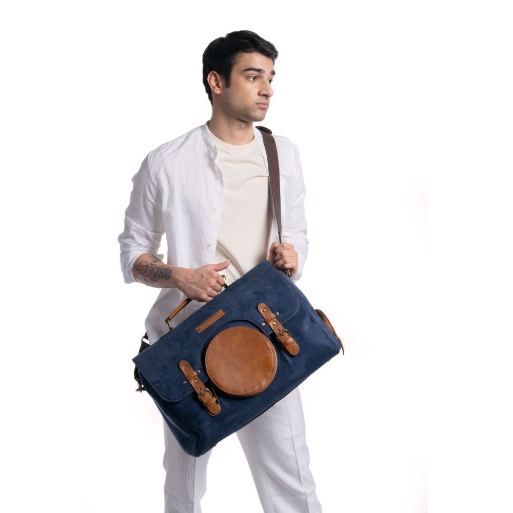 tann trim duffle bag