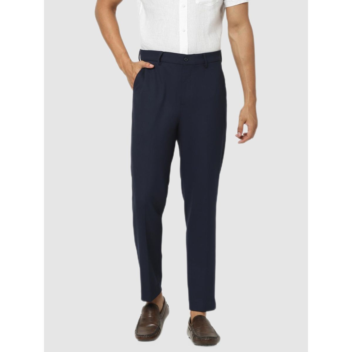 celio - 🔥 We're hot at Celio with our extra comfy drawstring trousers !  celio* price: €39.99 https://bit.ly/3zov8kb | Facebook