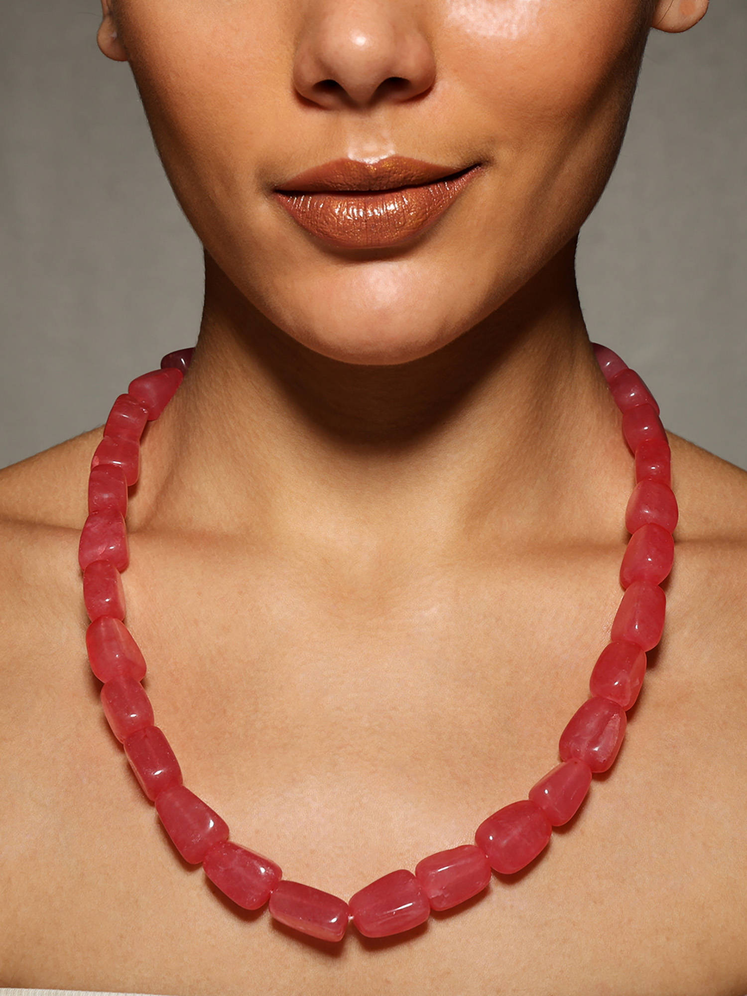 VENI Beaded Minimal Necklace