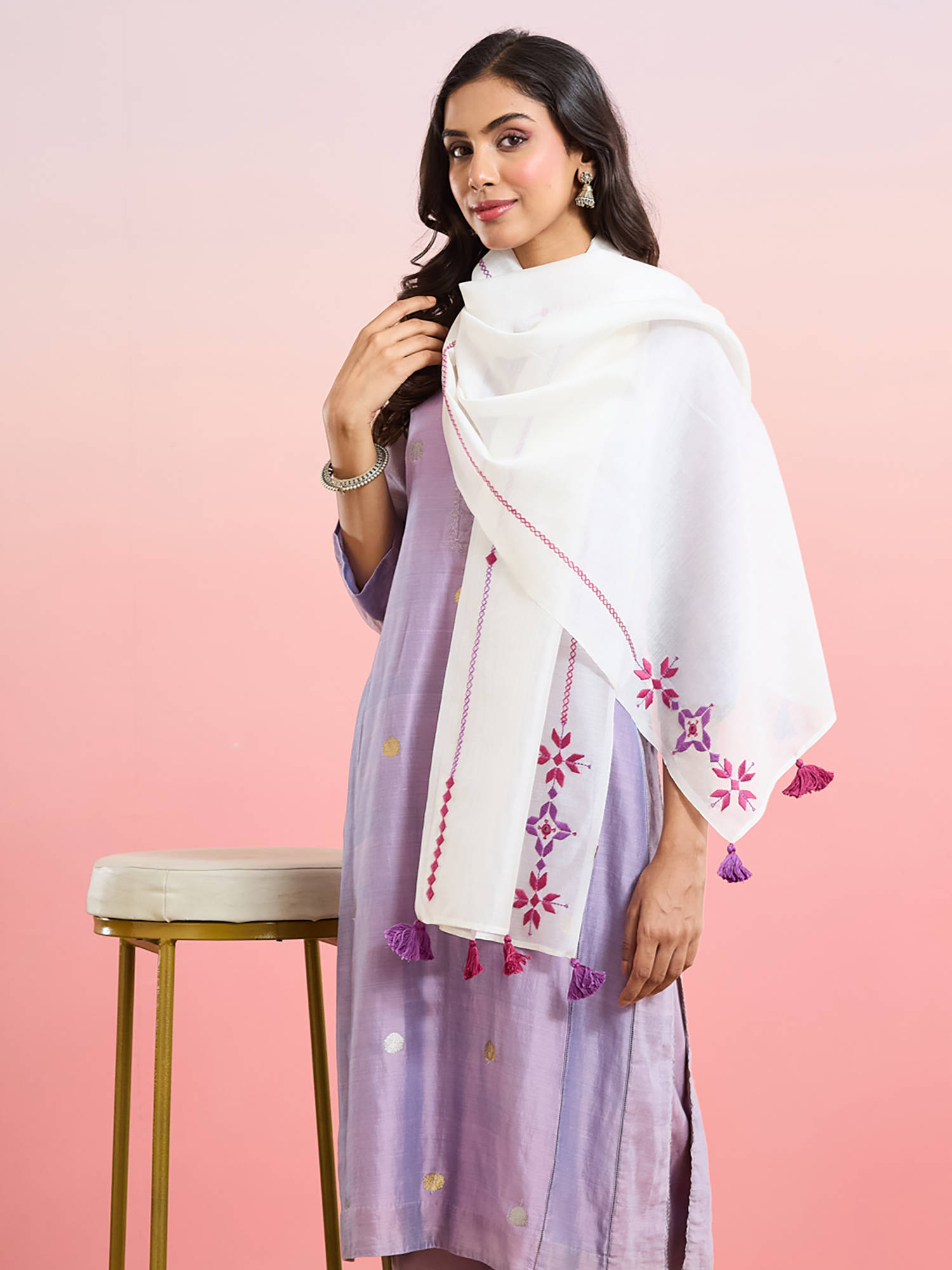 Fabindia White Cotton Silk Blend Embroidered Stole