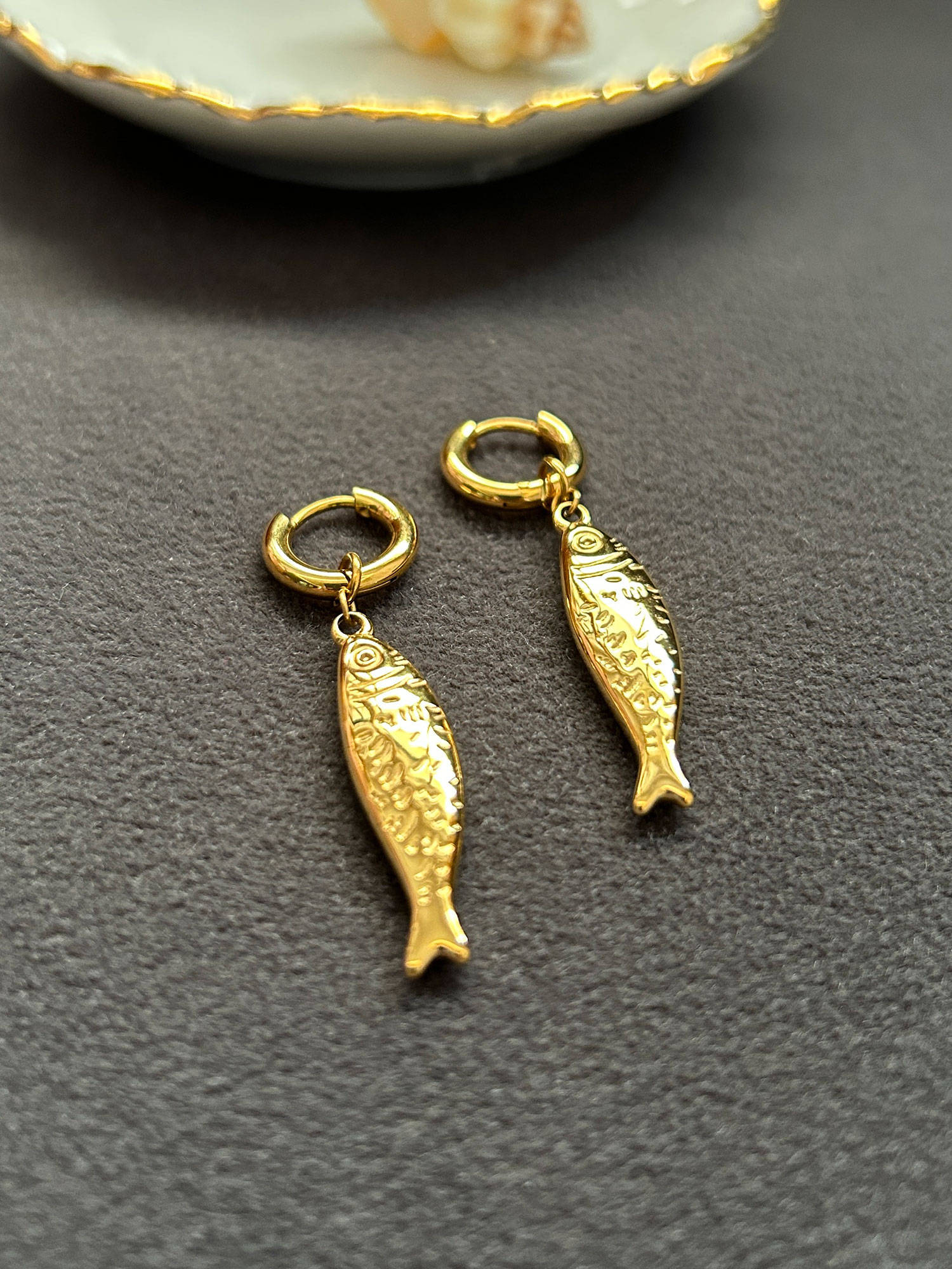 AMOSSH Rihana Earrings - Waterproof, 18k Gold Plated Drops & Danglers