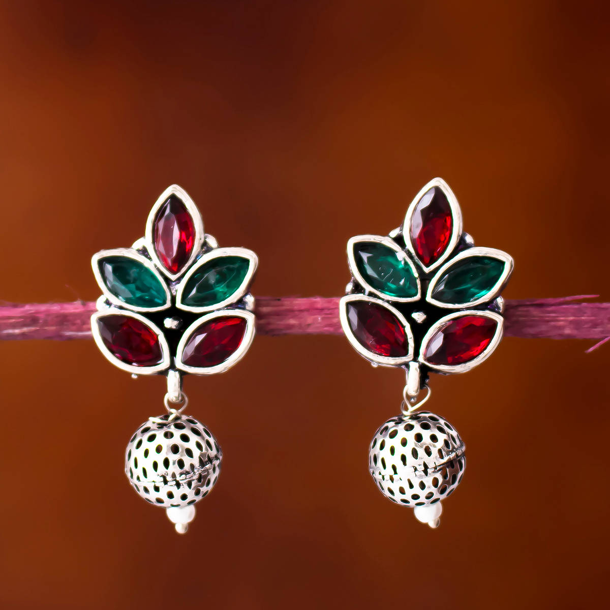 Sukkhi Fabulous Oxidised Dangle Earring for Women (NYKSUKHI01096)