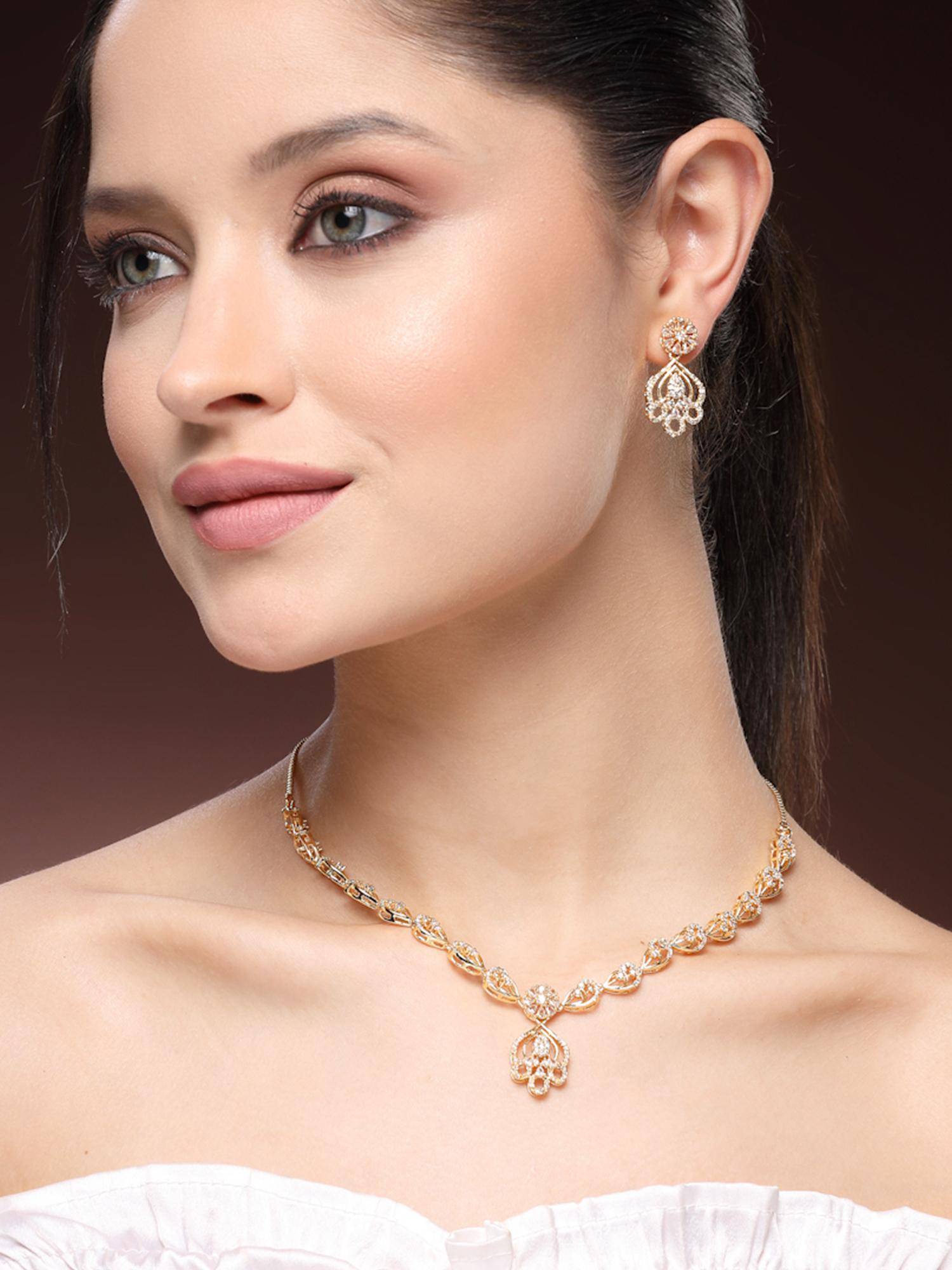 Estele Vintage-Inspired Delicate Gold Finish CZ Necklace Set – Timeless Elegance