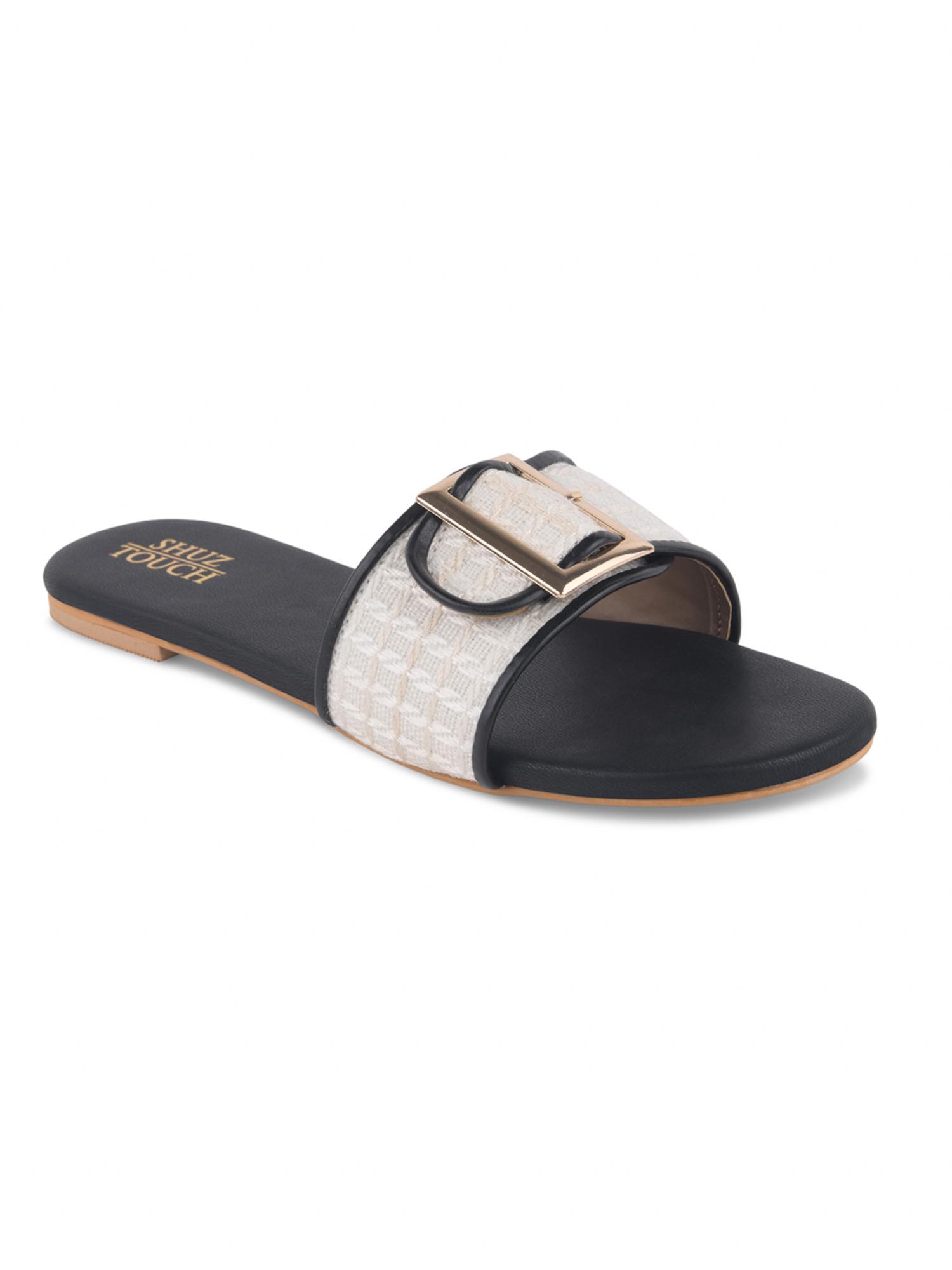 Muchuudane Buy SHUZ TOUCH Black Luxe Weave Open-Toe Flats Online