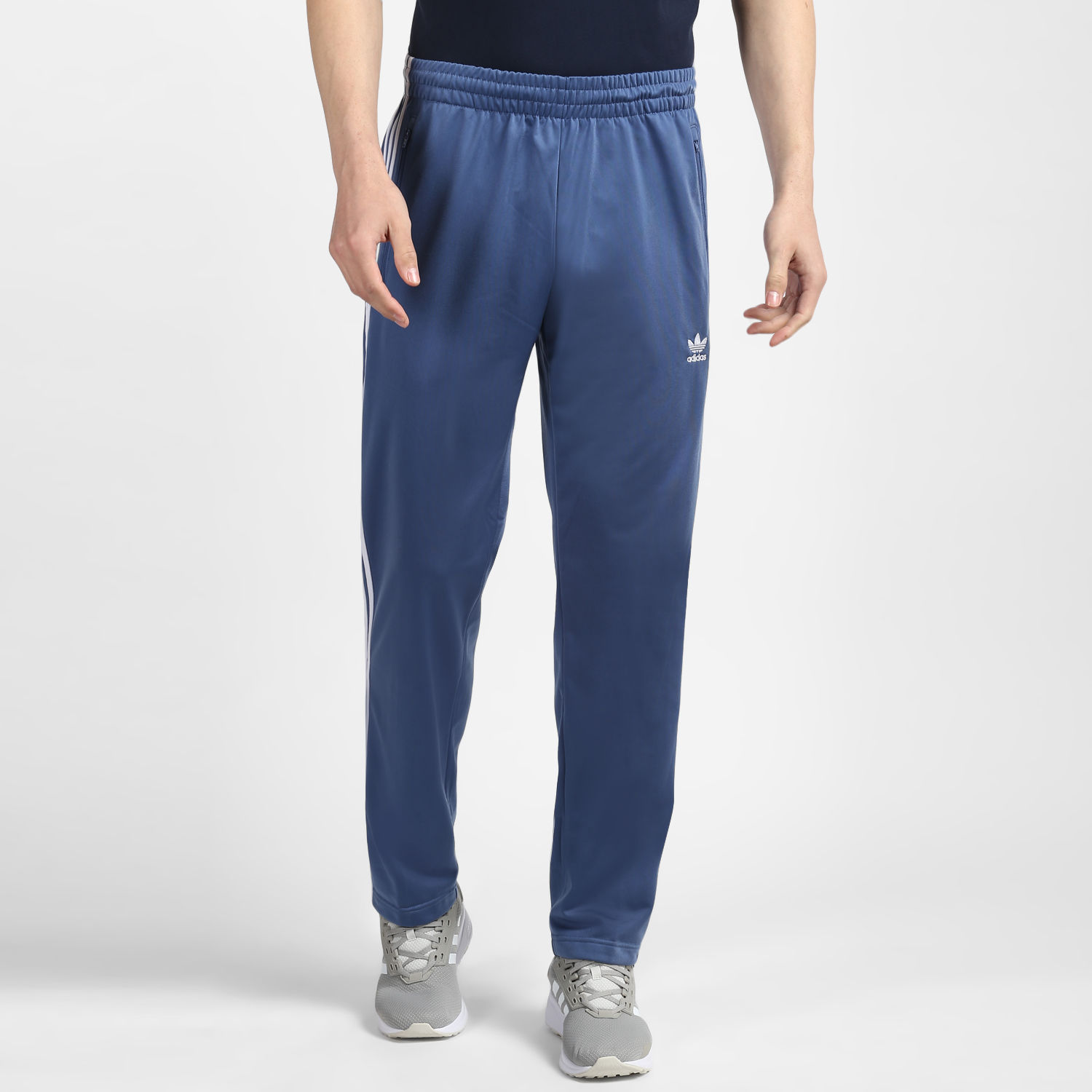 Amazon.com: adidas mens Tiro 21 Sweatpants Team Navy Blue X-Small :  Clothing, Shoes & Jewelry