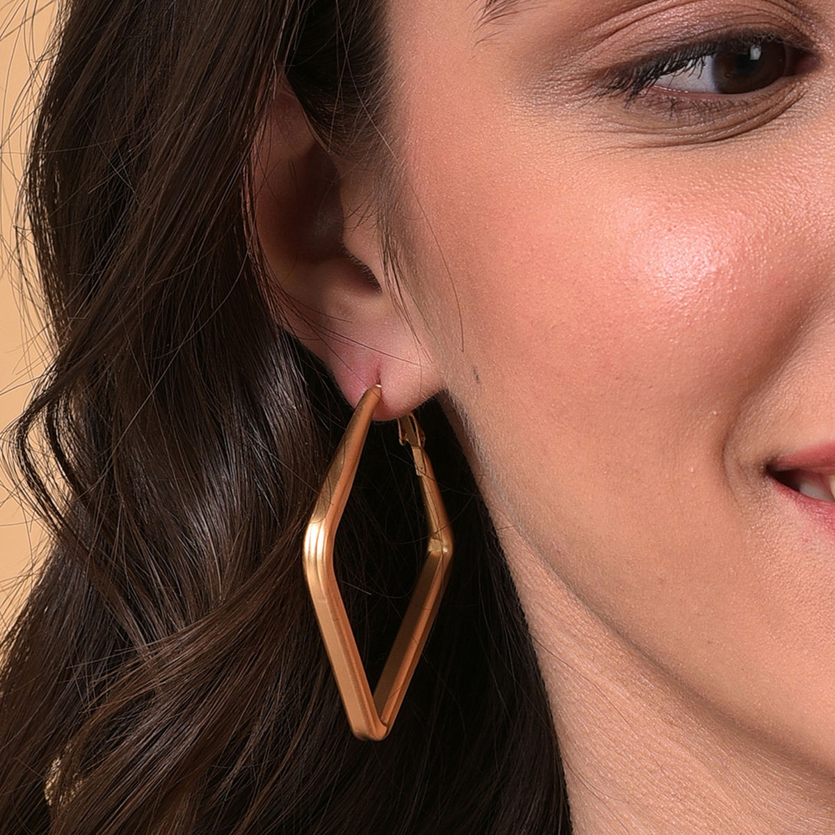 14k Gold Open DiamondShaped Hoop Earrings