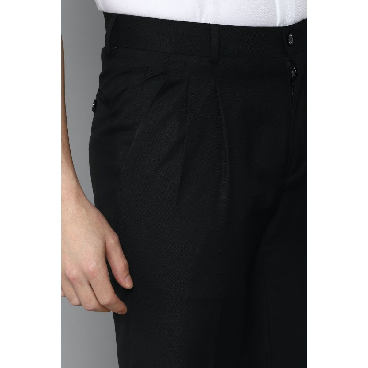 Louis Philippe Trousers & Chinos, Louis Philippe Black Trousers for Men at  Louisphilippe.com