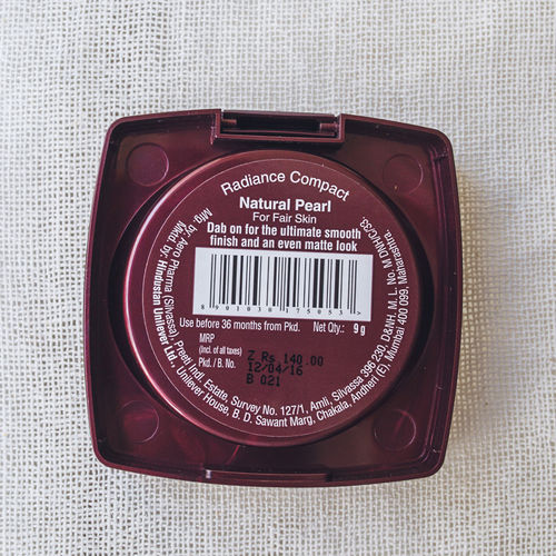 Lakme Radiance Compact Natural Shell Buy Lakme Radiance Compact Natural Shell Online At Best Price In India Nykaa