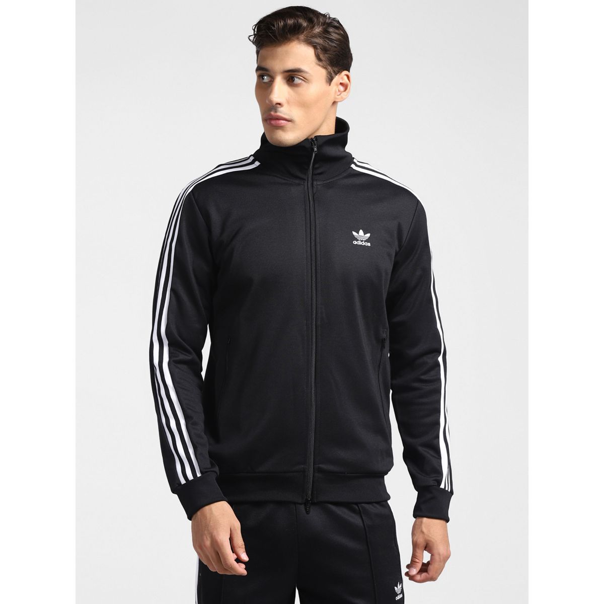 Adidas jacket hot sale under 1000