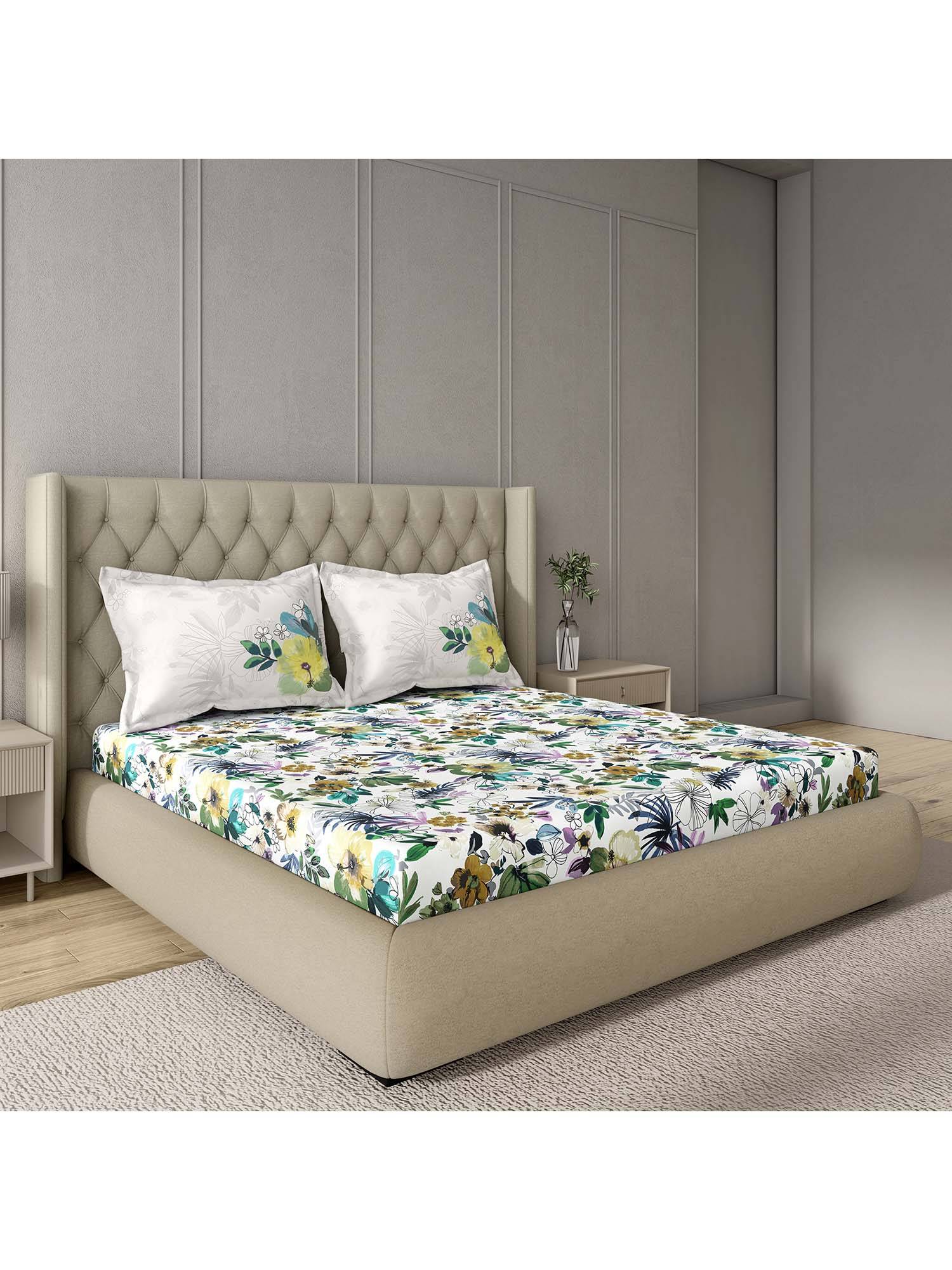 GM 100% Cotton Multi-Color Digital Printed 144TC King Bedsheet with 2 Pillow Covers