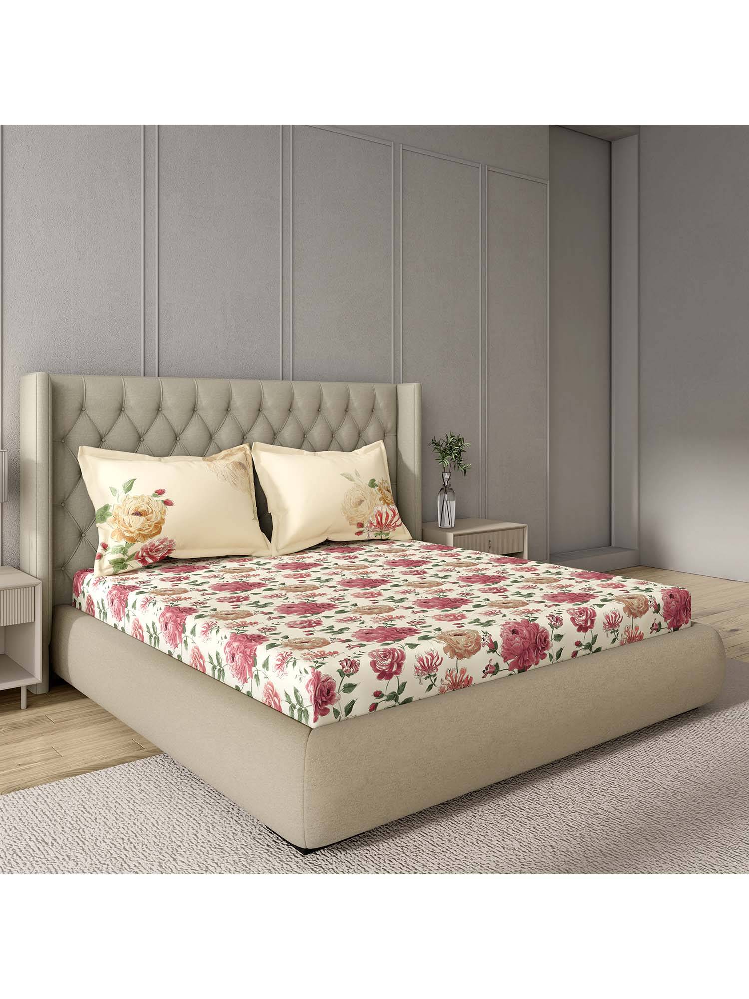 GM 100% Cotton Red Digital Printed 144TC King Bedsheet with 2 Pillow Covers