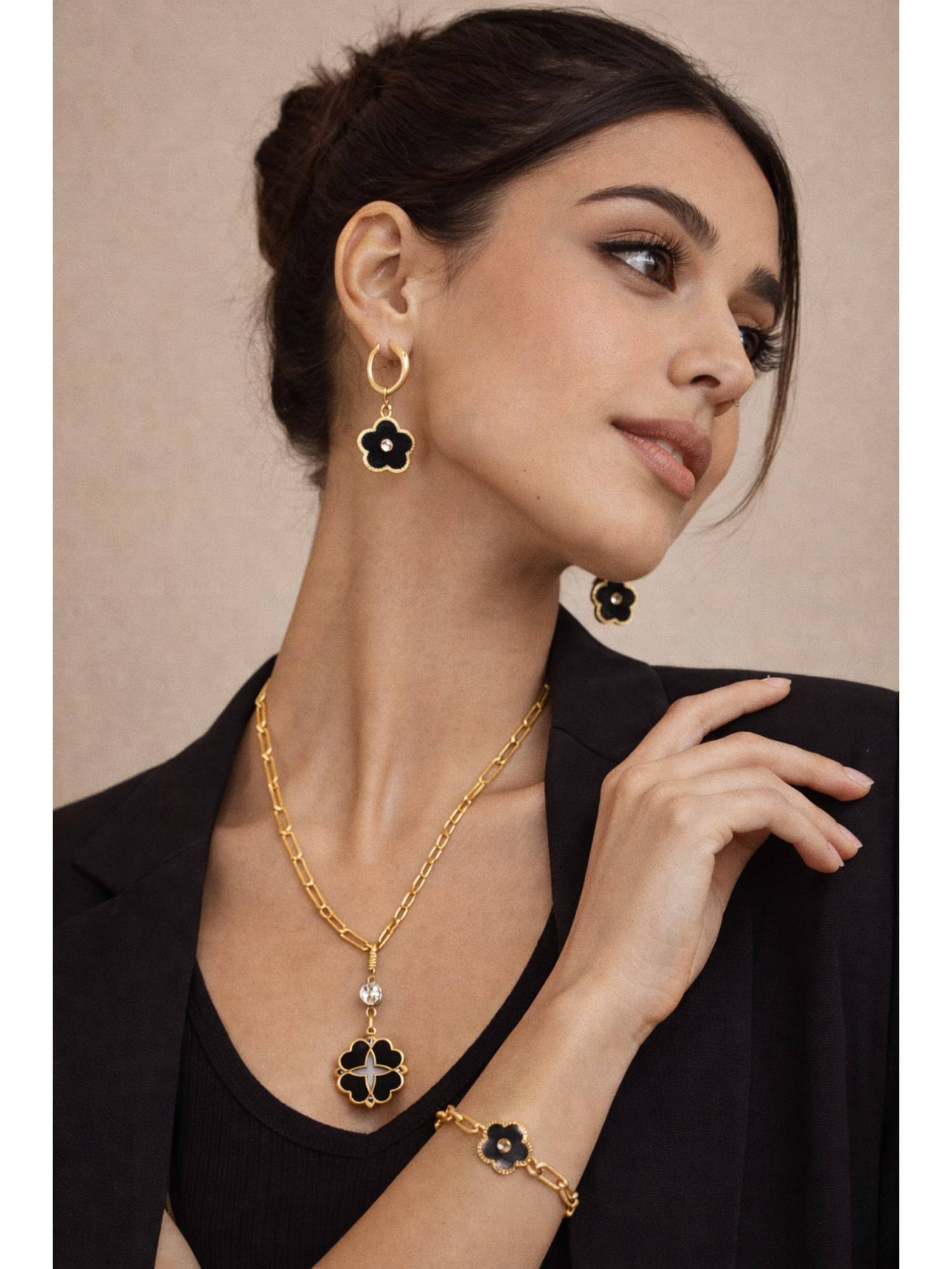 Jazz and Sizzle Elegant Black Clover Jewellery Set