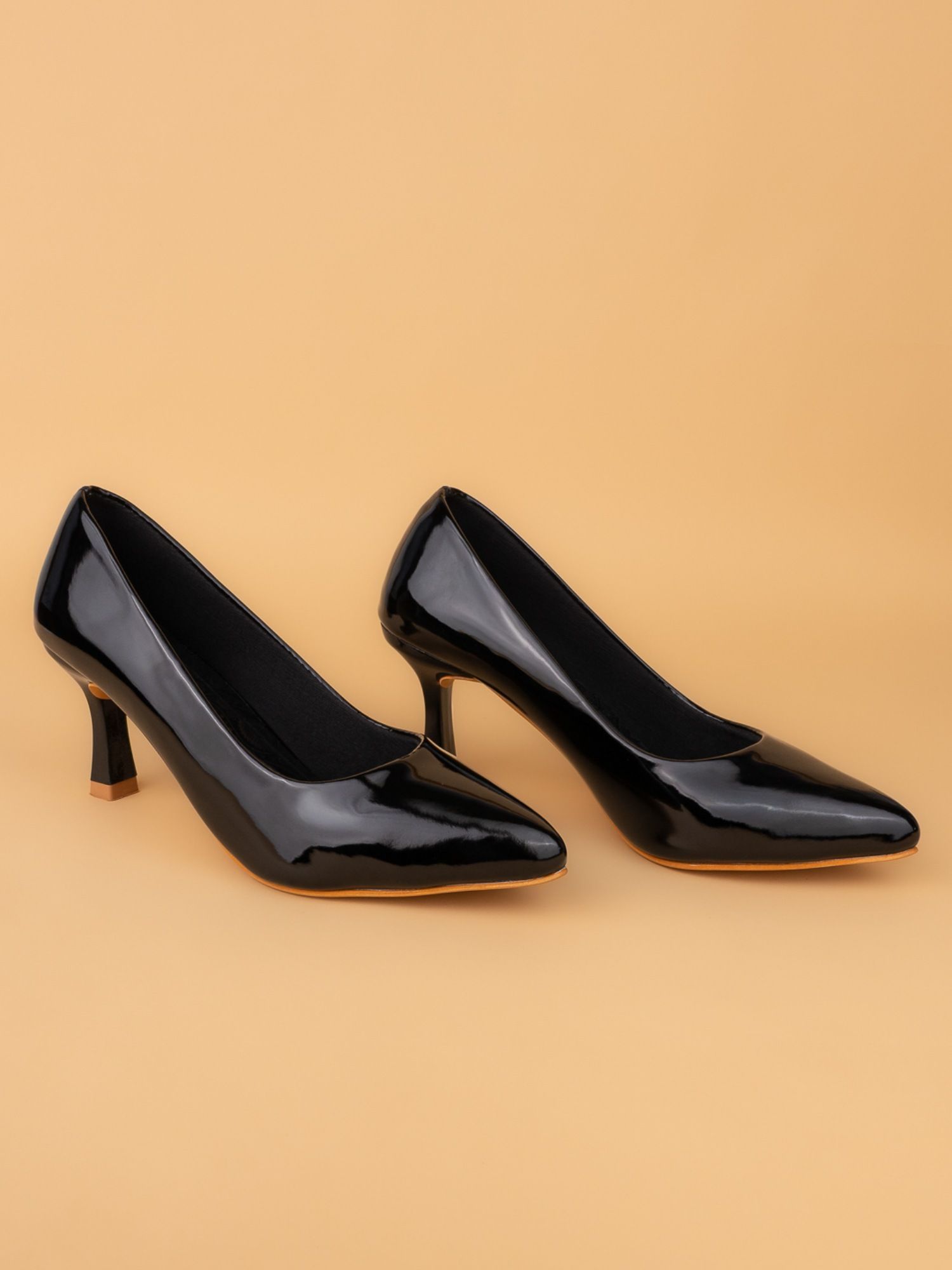 Buy Alberto Torresi Women's Pristine Black Patent Pumps Heels With