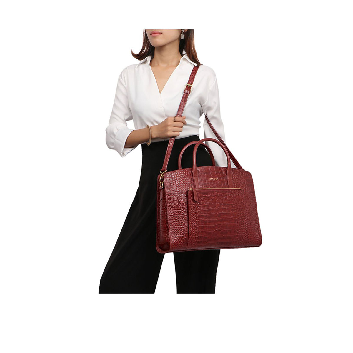 Hidesign Ella 01 Maroon Women Laptop Case Buy Hidesign Ella 01 Maroon Women Laptop Case Online