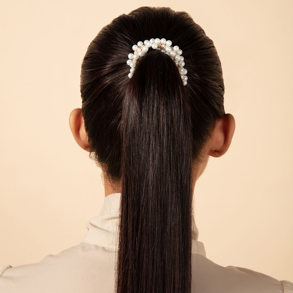 Twenty Dresses by Nykaa Fashion Playing With Pearls Hair Tie: Buy Twenty  Dresses by Nykaa Fashion Playing With Pearls Hair Tie Online at Best Price  in India | Nykaa