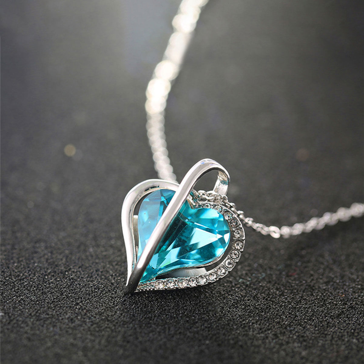 Silver necklace best sale for girlfriend