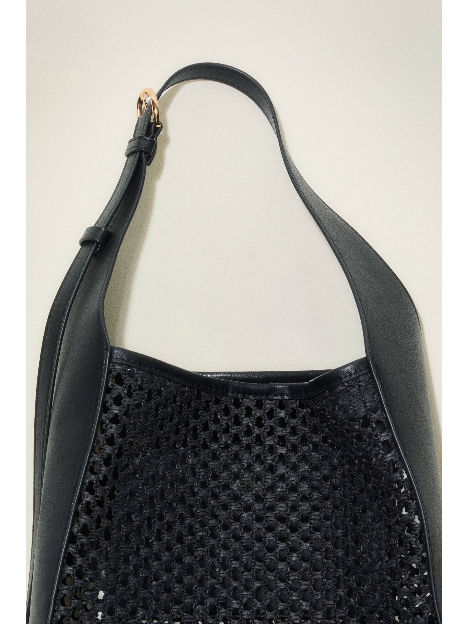 H&M Women Black Shoulder Bag