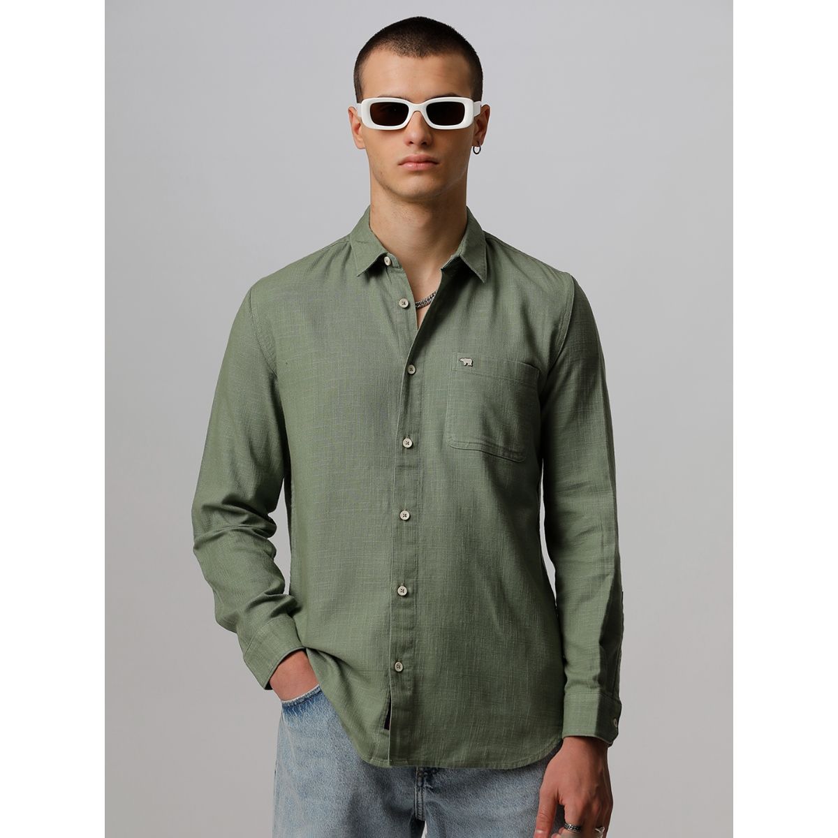 The Bear House Ardor Edition Men Green Solid Slim Fit Cotton Casual Shirt Buy The Bear House 8910