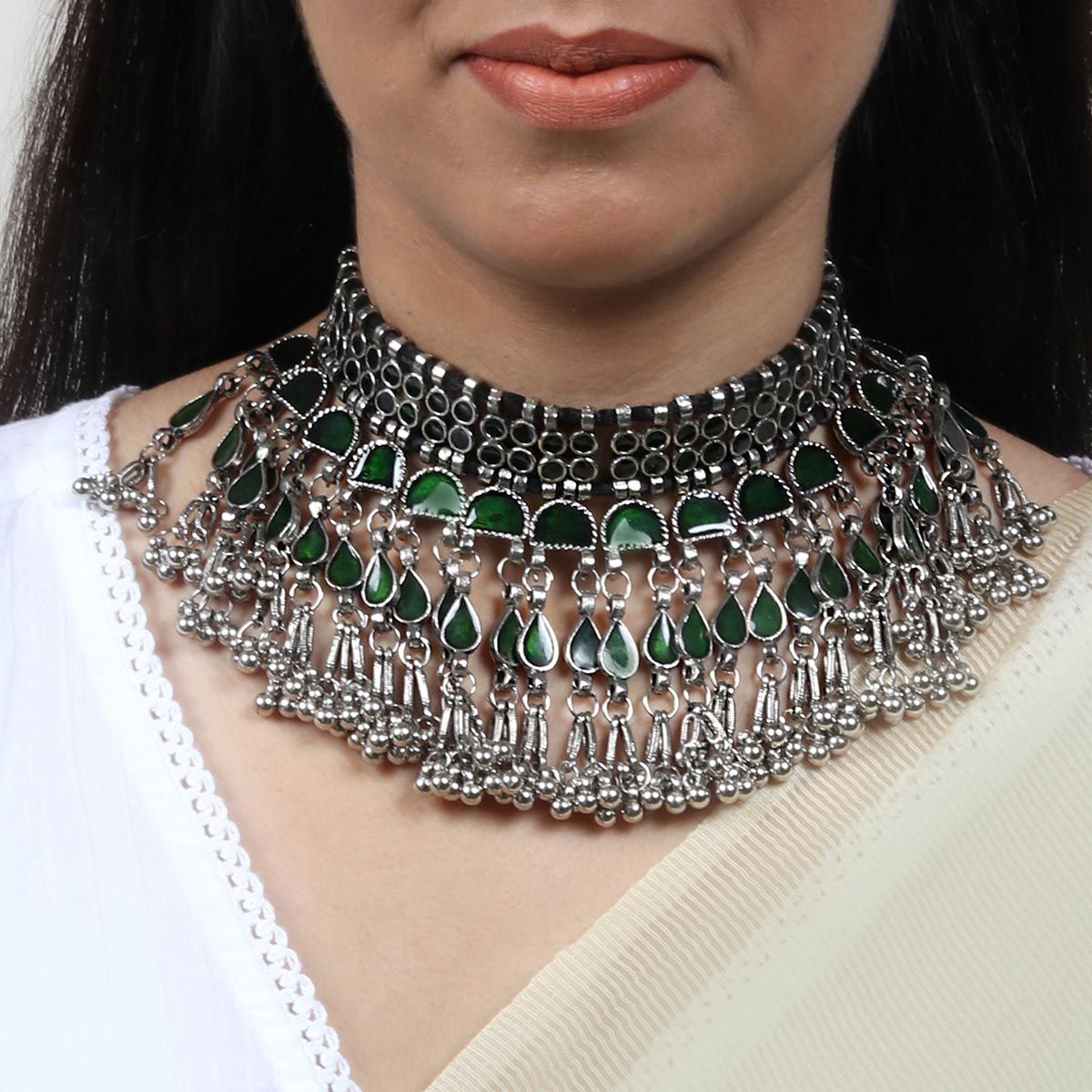 choker online nykaa