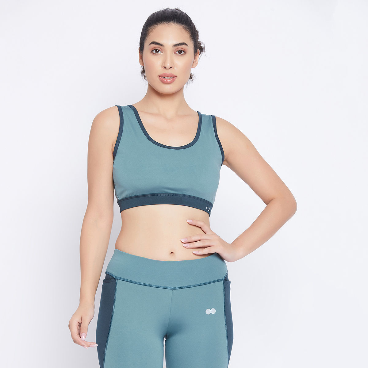 Buy Clovia Padded Wirefree Medium Impact Sports Bra - Green Online