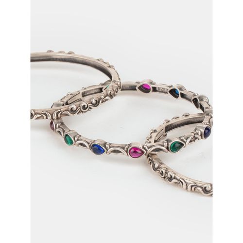 Buy Shaya by CaratLane Feeling Manoharam Oxidised Stackable