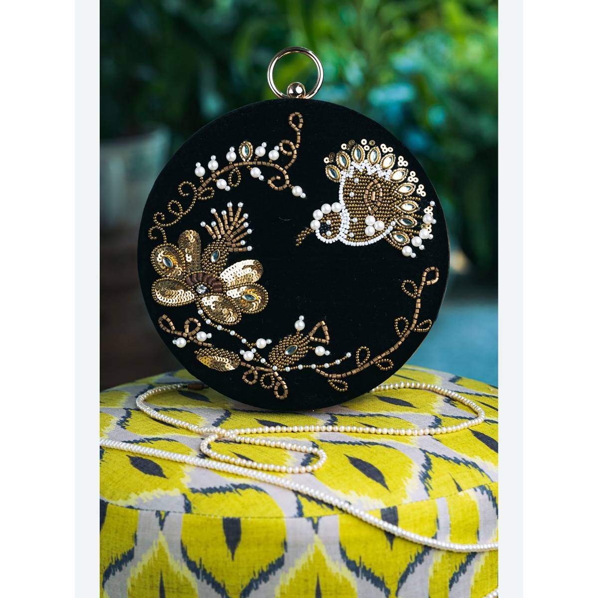 NR BY NIDHI RATHI Embellished Black Clutch