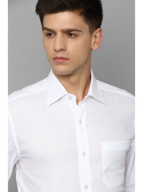 Men White Classic Fit Solid Full Sleeves Formal Shirt