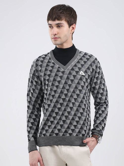 Buy Monte Carlo Men Grey Checks Sweater Online