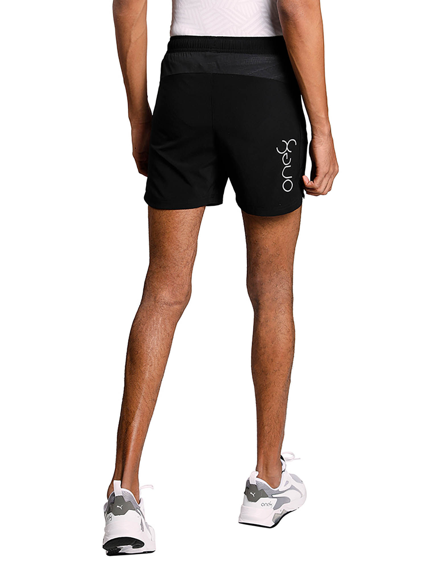 one8 shorts