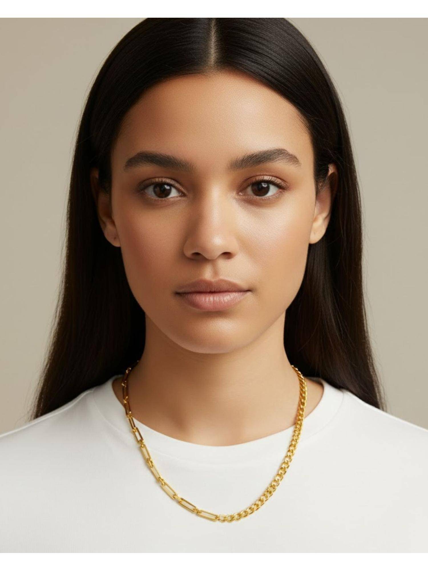 Shopsiiri Gold Simple Statement Necklace