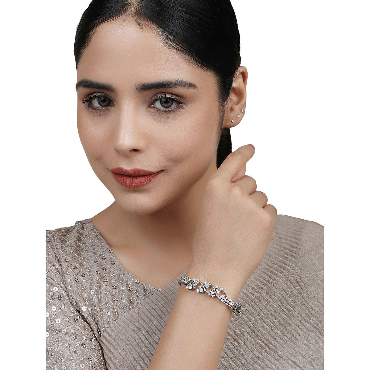 Anika's Creations Trendy Silver Plated American Diamond Floral Pattern Stylish Bracelet