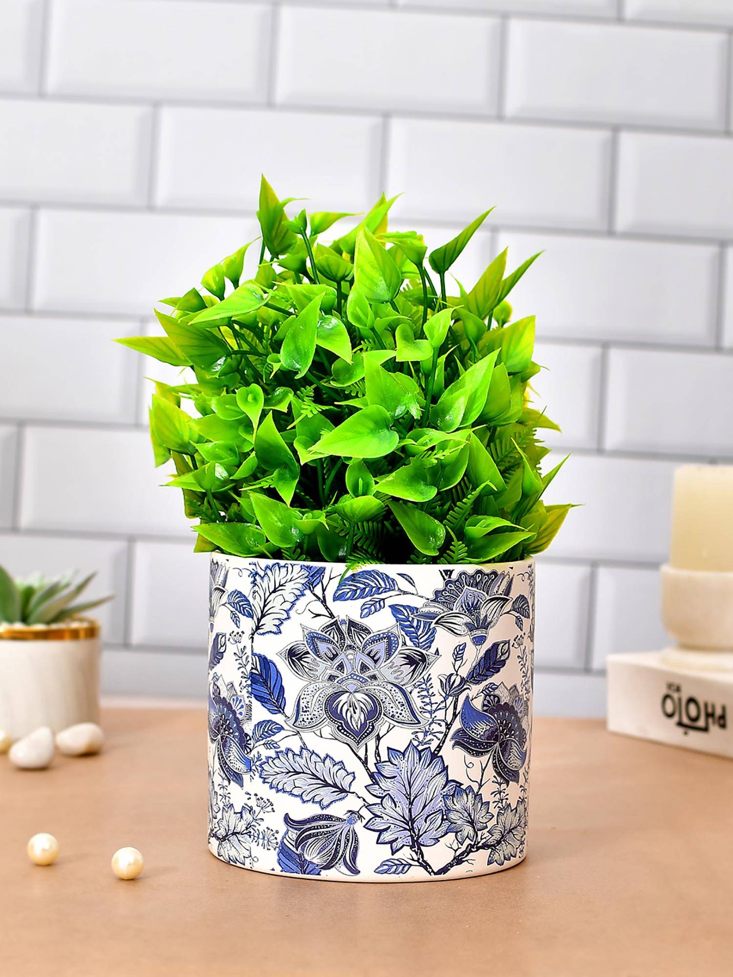 Tayhaa Blossom White Ceramic Planter