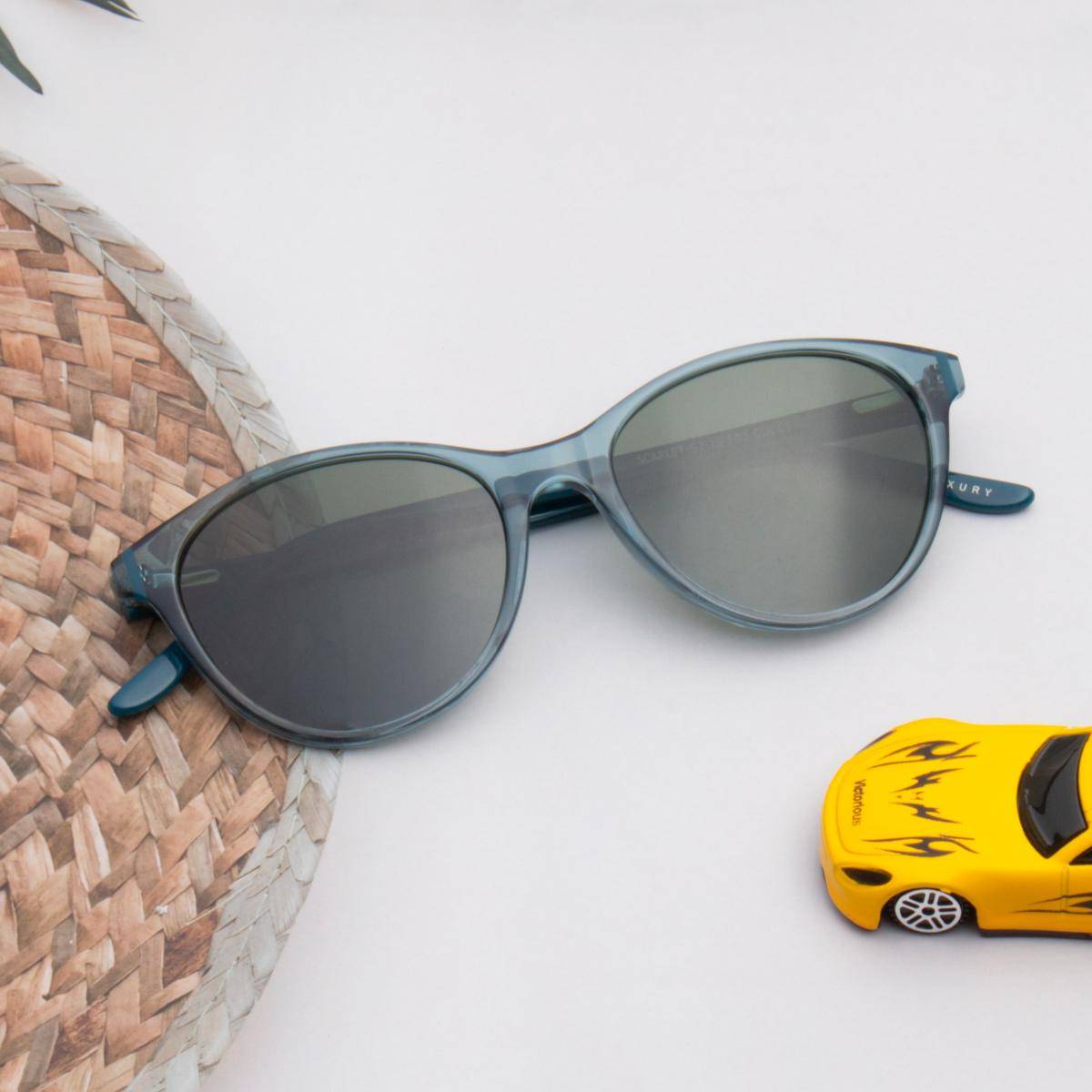 TED SMITH Women Green Premium Italian Acetate Sunglasses with Polarized Lenses