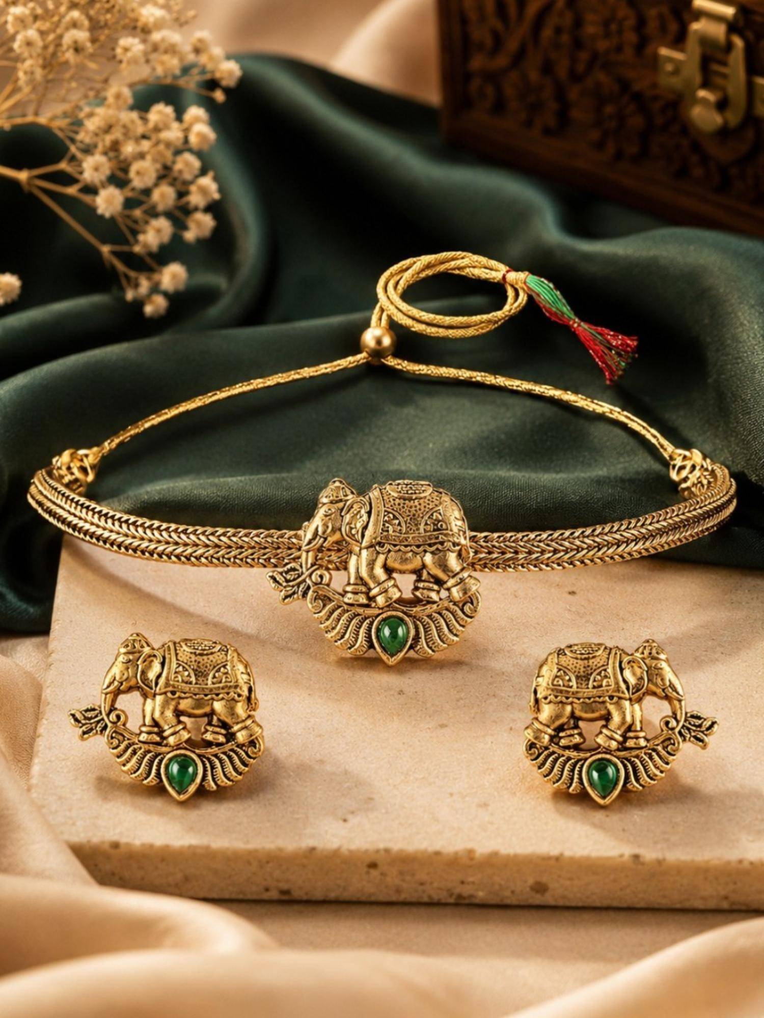 Fabula Elephant Design Choker Jewellery Set