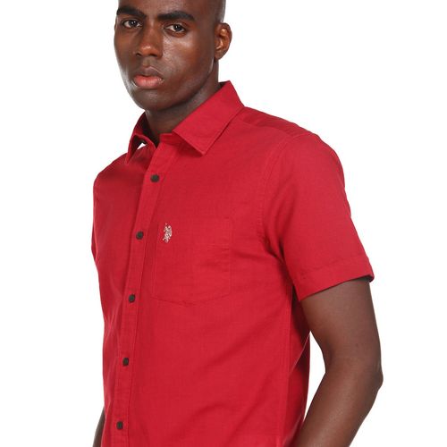 Buy POLO Men Dark Red Short Sleeve Solid Casual Shirt