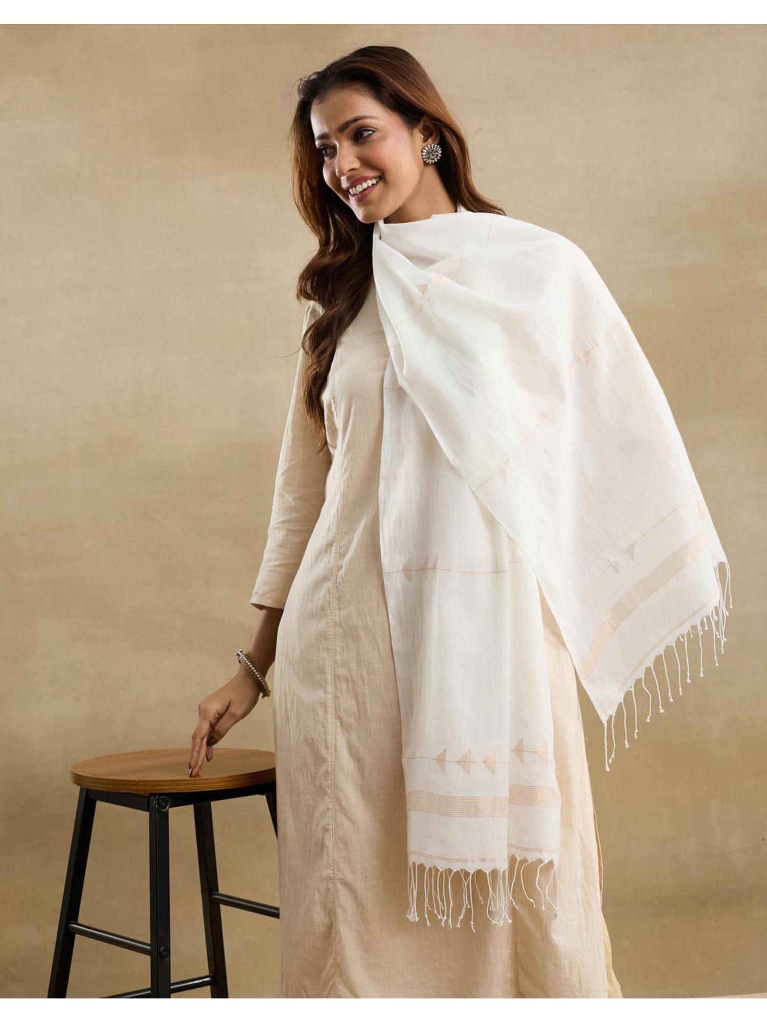 Fabindia Natural Cotton Jamdani Stole