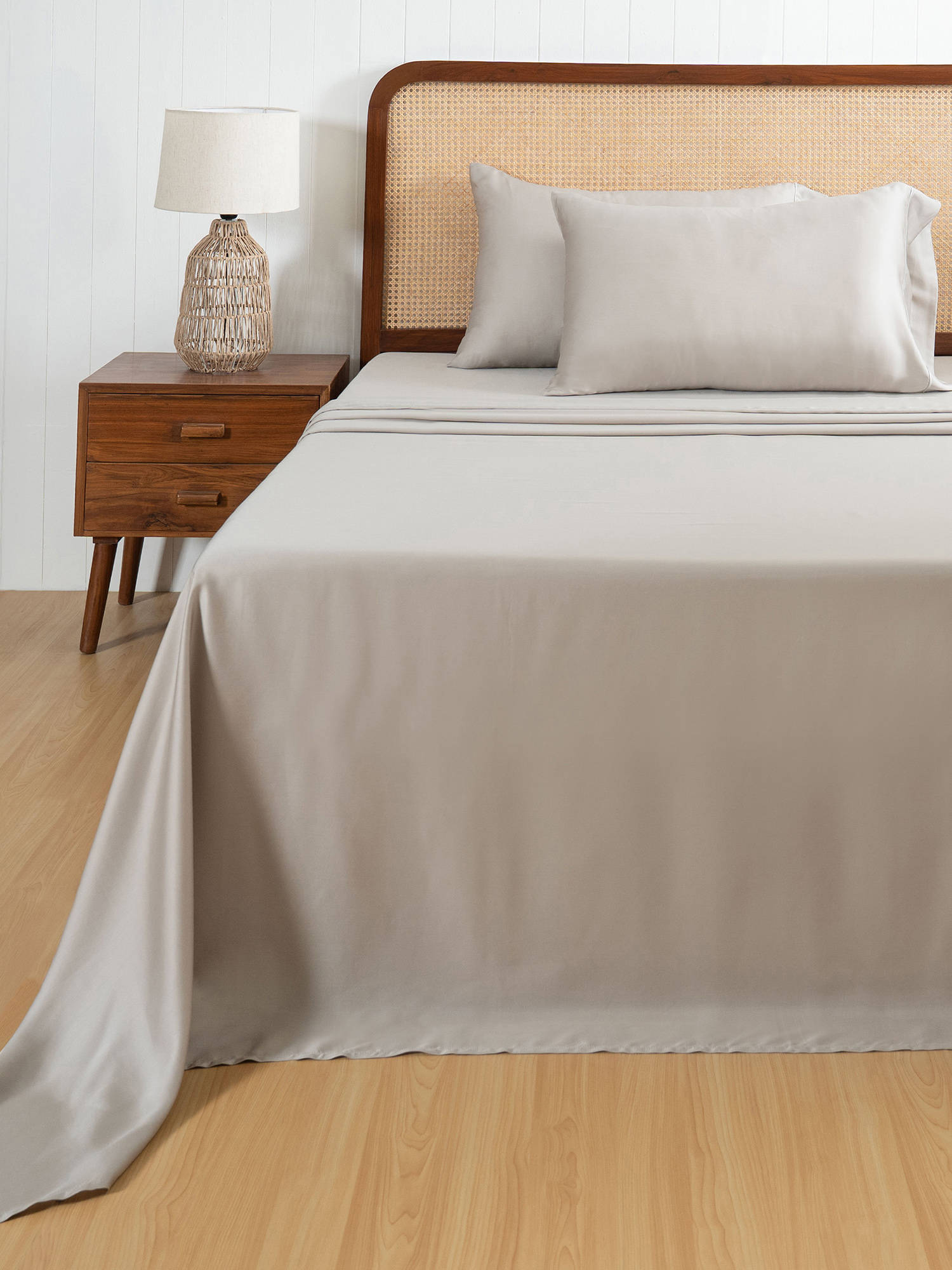 Maspar Tencel Beige Solid 400 TC Bedsheet with 2 Pillow Covers (King)