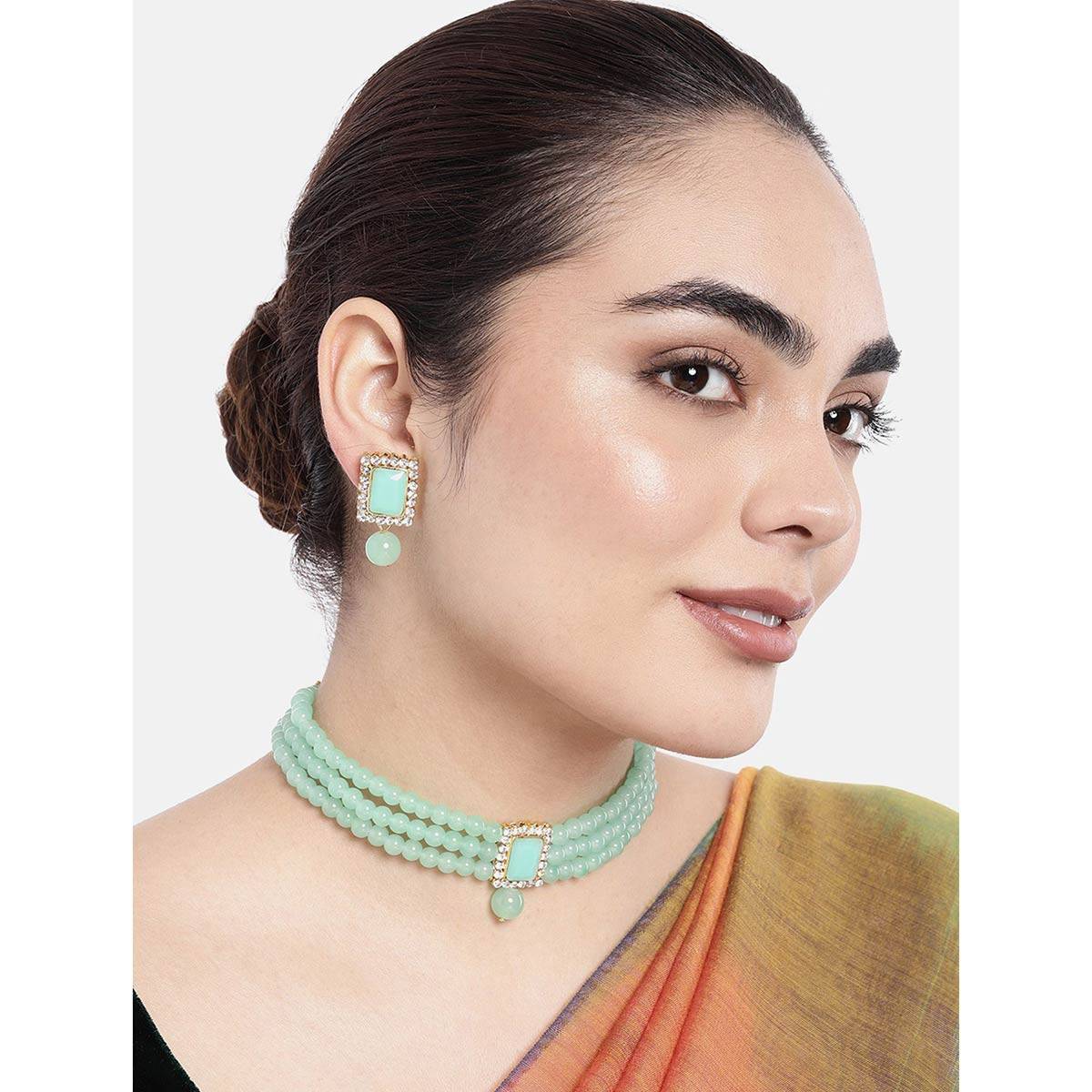 Peora Gold Plated Kundan Pearl Dangling Chandbali Earrings Maangtikka Jewellery Set
