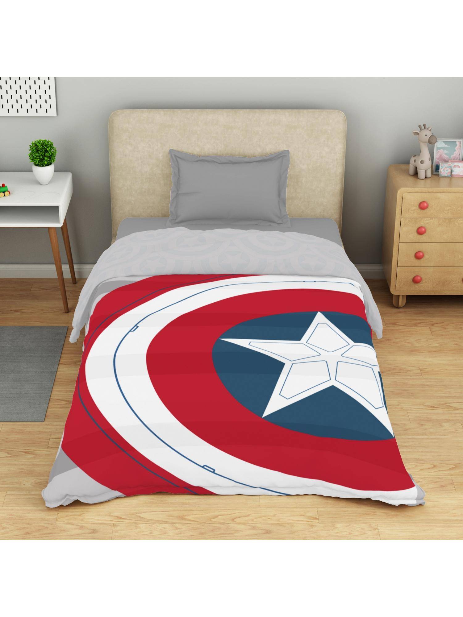 SPACES Marvel Captain America 100% Cotton 132 Tc Printed Kids Single Quilt Red - Red