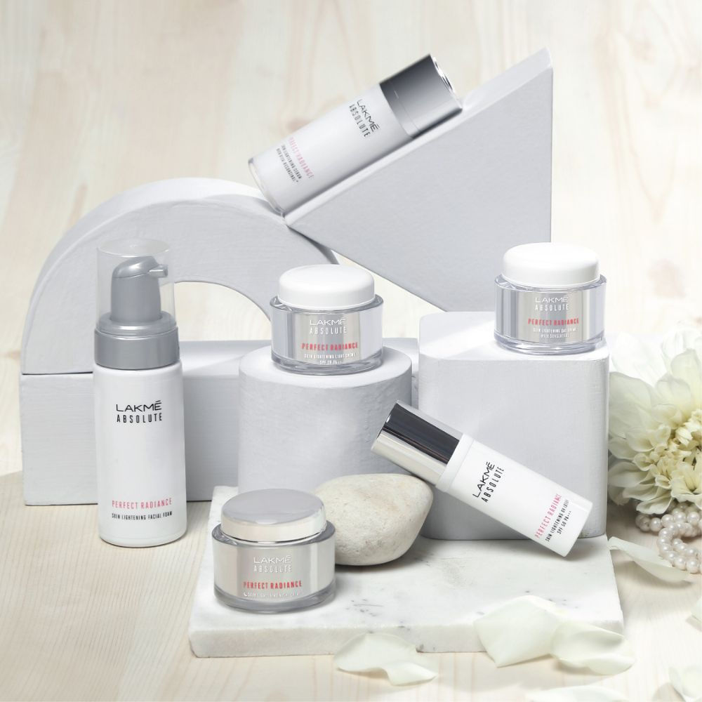 lakme absolute light cream