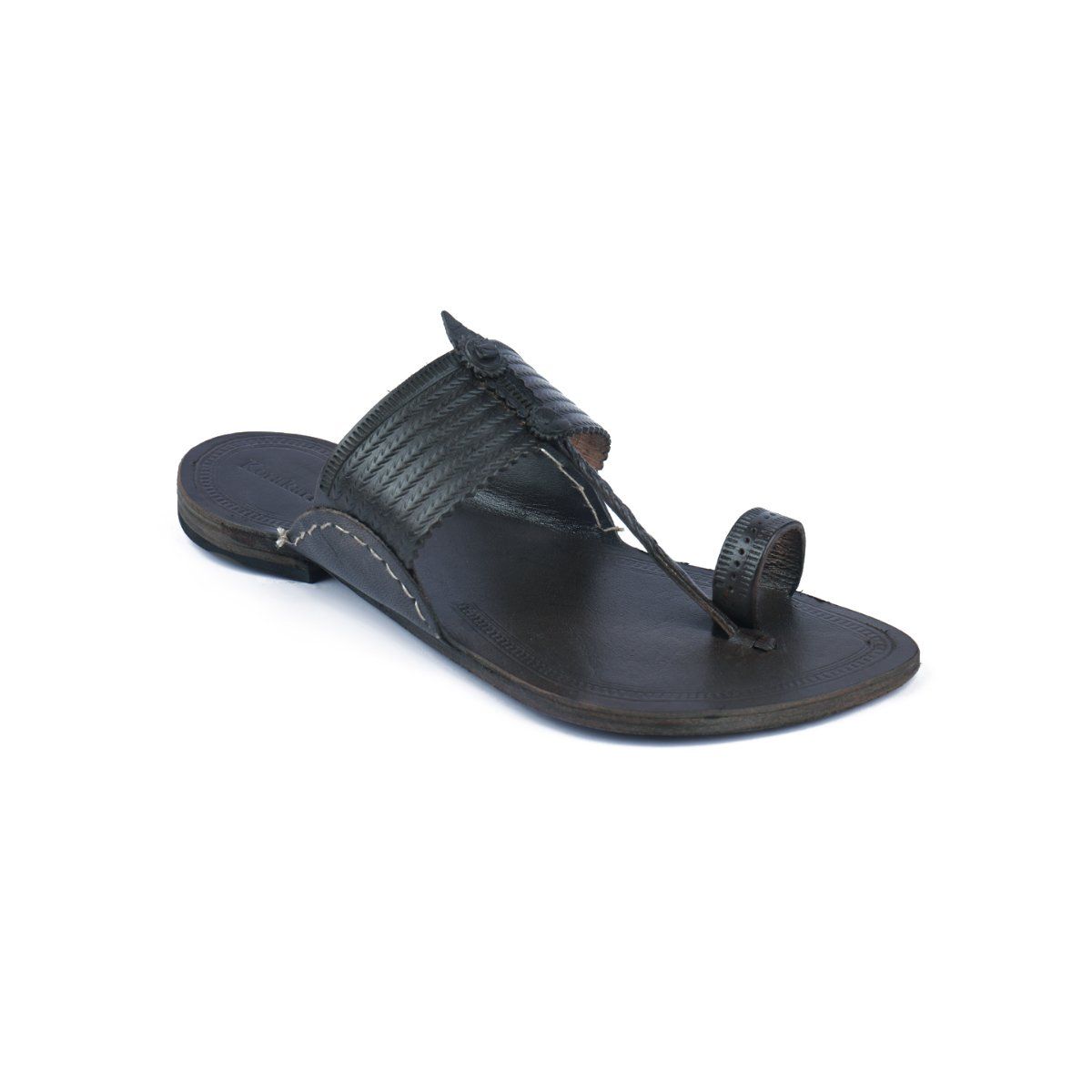 Kolhapuri deals chappal online