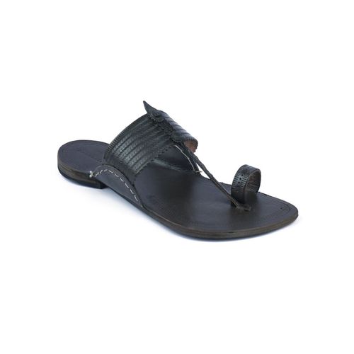 Korakari Walkover Black Kolhapuri Chappal